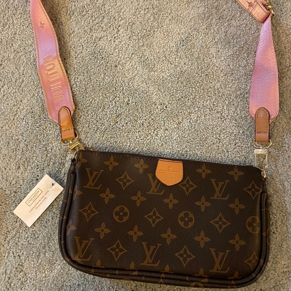 Handbags - Brown crossbody